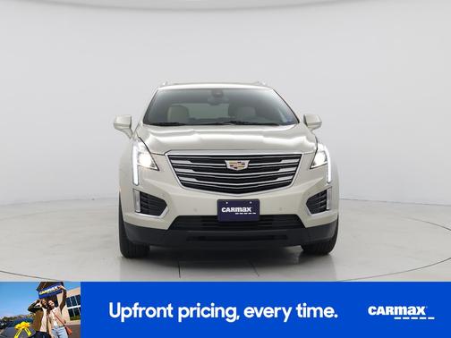 Gold 2017 Cadillac XT5 Luxury