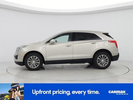 Gold 2017 Cadillac XT5 Luxury