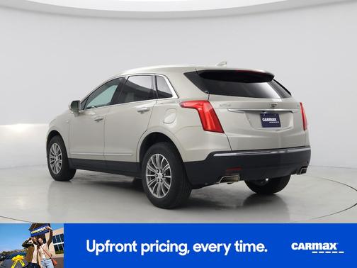 Gold 2017 Cadillac XT5 Luxury
