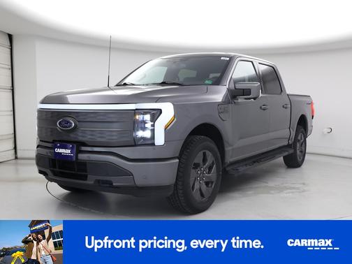 2023 Ford F-150 Lightning Lariat