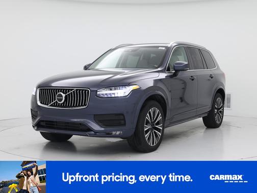 2022 Volvo XC90 T5 Momentum
