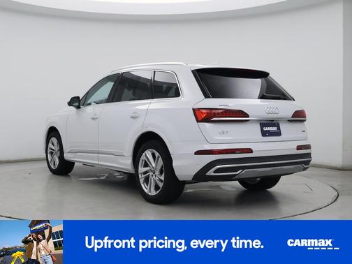 2023 Audi Q7 Premium Plus