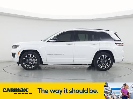 2022 Jeep Grand Cherokee Overland