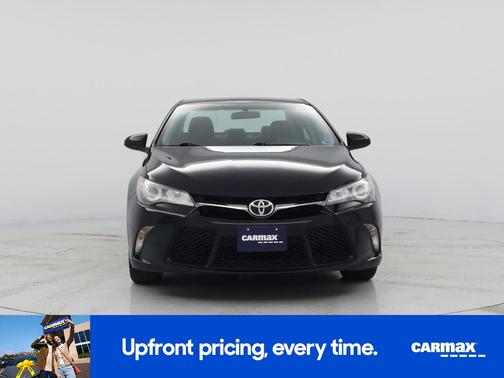 Black 2017 Toyota Camry SE