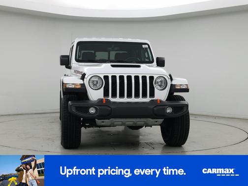 White 2021 Jeep Gladiator Mojave