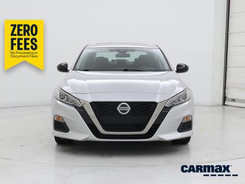 Silver 2020 Nissan Altima SR