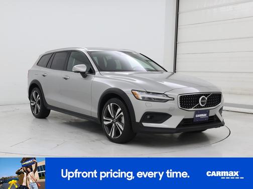 Black 2025 Volvo V60 Cross Country B5 Plus