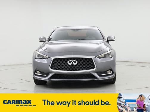 2018 INFINITI Q60 Pure