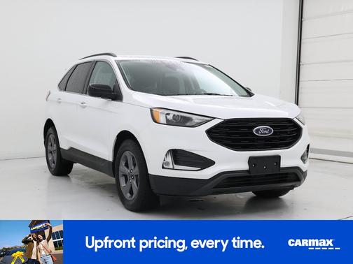 White 2022 Ford Edge SEL
