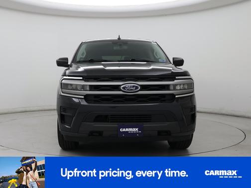Gray 2022 Ford Expedition XLT