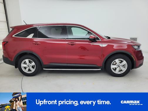 Red 2023 Kia Sorento LX