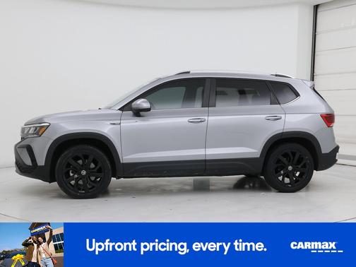 Silver 2022 Volkswagen Taos SE