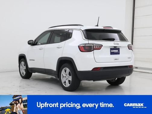 White 2022 Jeep Compass Latitude