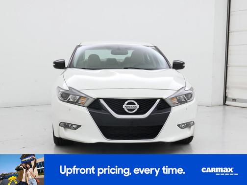 Pearl 2018 Nissan Maxima SV