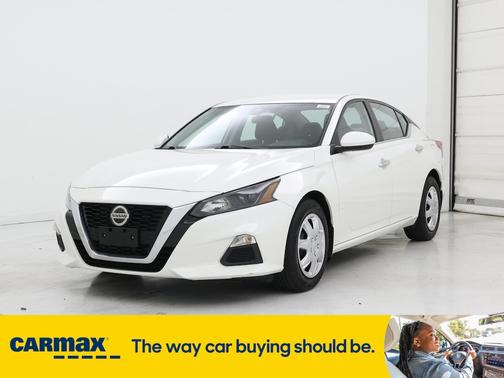 2022 Nissan Altima SV