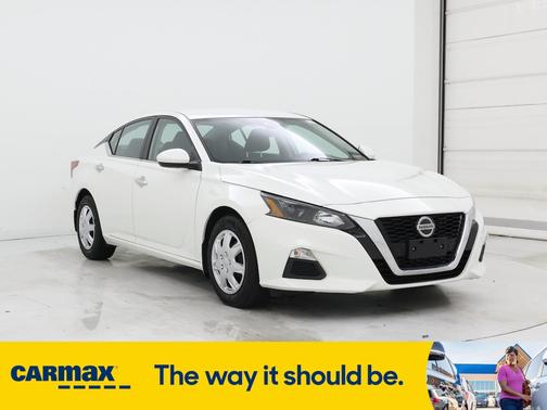 2022 Nissan Altima SV