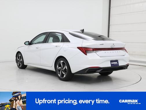 White 2021 Hyundai ELANTRA SEL