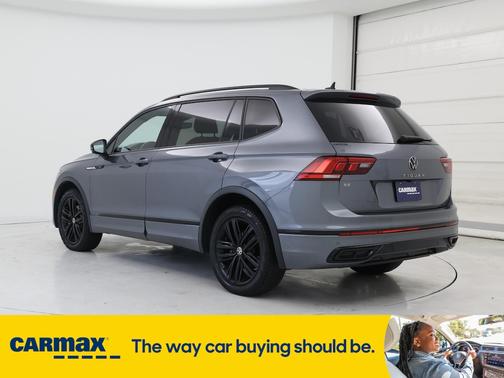 2022 Volkswagen Tiguan SE R-Line Black