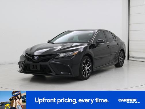 2023 Toyota Camry Hybrid SE