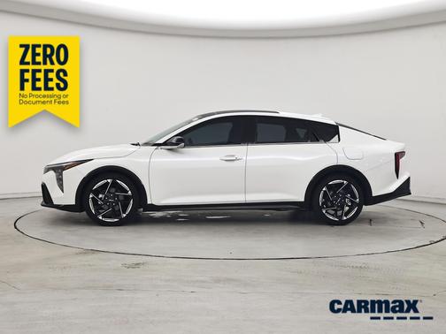 White 2026 Kia K4 GT-Line