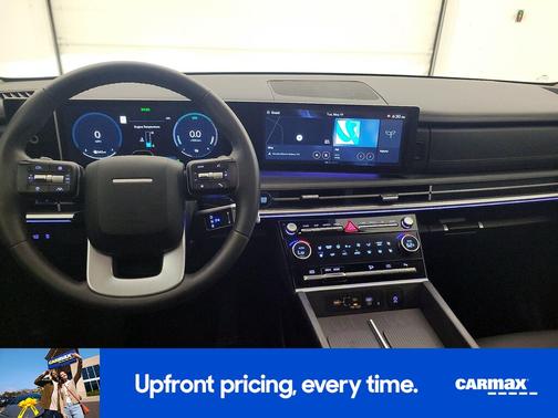 White 2025 Hyundai SANTA FE HEV Limited