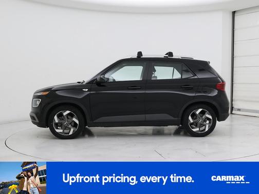 2022 Hyundai VENUE SEL