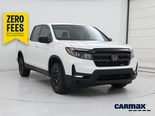 White 2025 Honda Ridgeline Sport