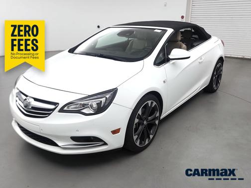 White 2019 Buick Cascada Premium