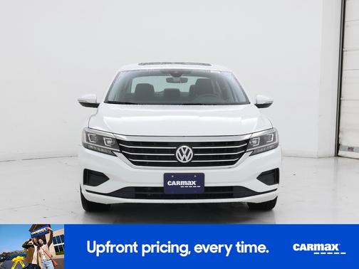 White 2022 Volkswagen Passat SE