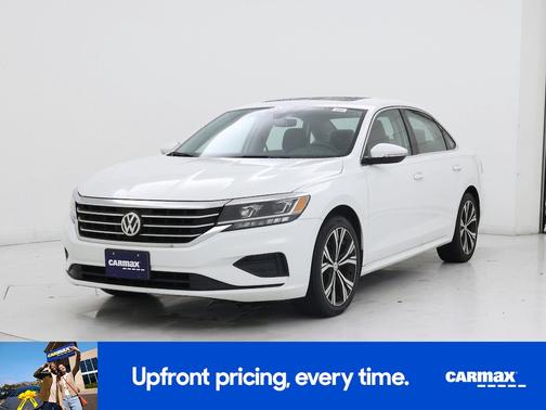 White 2022 Volkswagen Passat SE