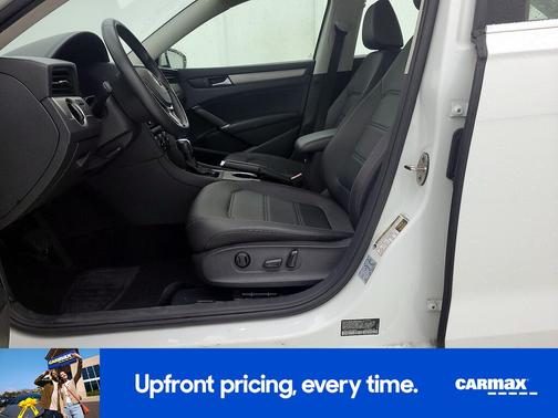 White 2022 Volkswagen Passat SE