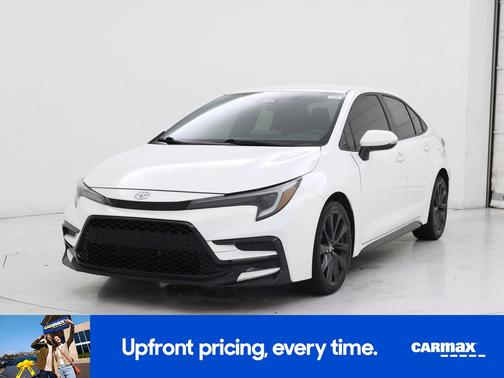 White 2024 Toyota Corolla SE