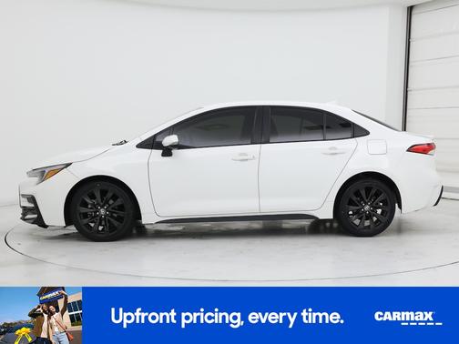 White 2024 Toyota Corolla SE