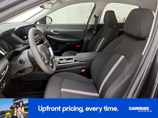 2023 Hyundai SONATA SE