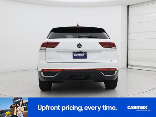2022 Volkswagen Atlas Cross Sport SE w/Tech