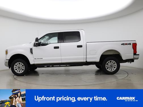 White 2018 Ford F-250 XLT