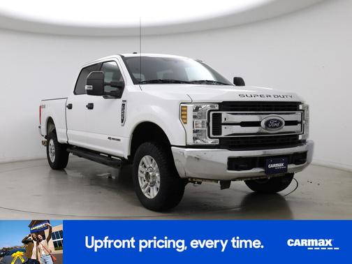 White 2018 Ford F-250 XLT