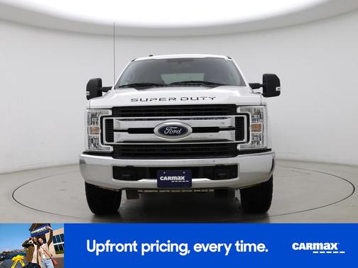 White 2018 Ford F-250 XLT