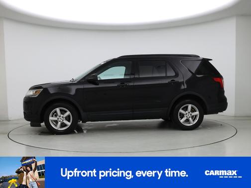 Black 2019 Ford Explorer