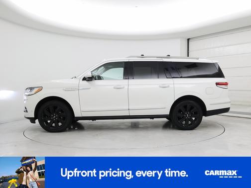 2022 Lincoln Navigator L Reserve