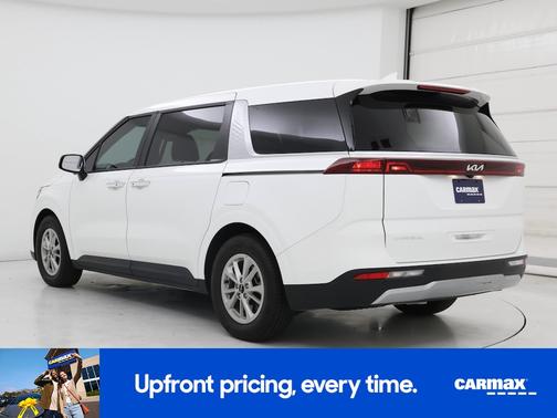 White 2024 Kia Carnival LX Seat Package
