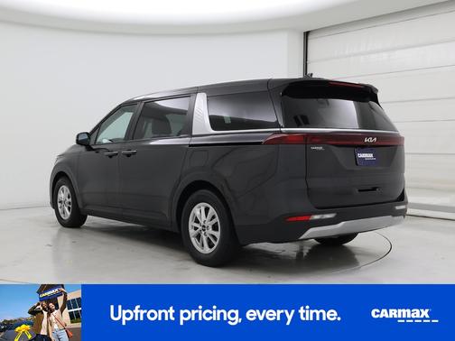 2024 Kia Carnival LX Seat Package