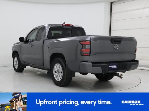 Gray 2023 Nissan Frontier SV