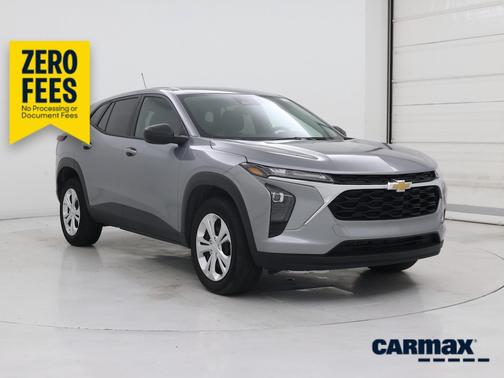 Gray 2025 Chevrolet Trax LS