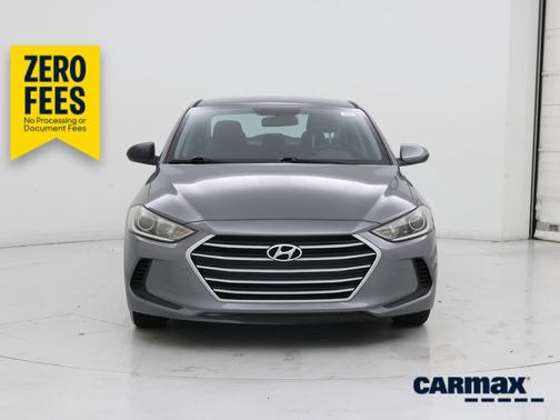 Gray 2018 Hyundai ELANTRA SE