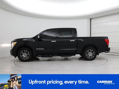 2021 Nissan Titan SV