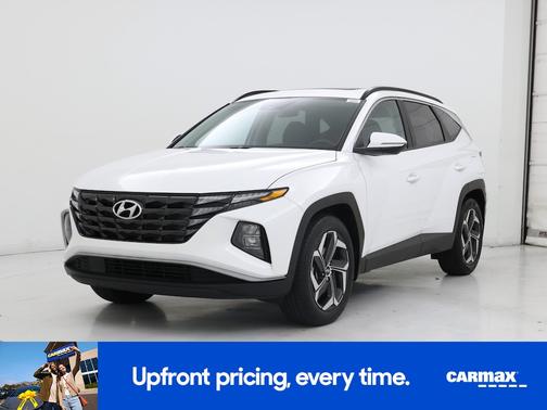 White 2023 Hyundai TUCSON SEL