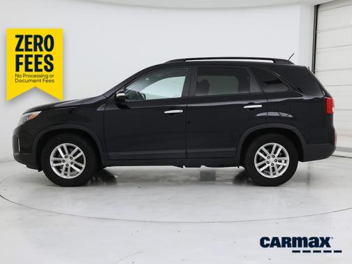 Black 2014 Kia Sorento LX