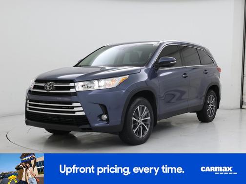 Blue 2019 Toyota Highlander XLE