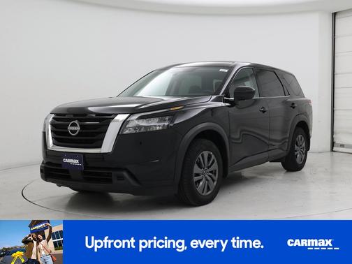 2024 Nissan Pathfinder S
